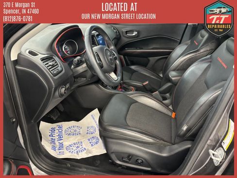 Used 2019 Jeep Compass Trailhawk w/ Cold Weather Group AWD/4WD image 37