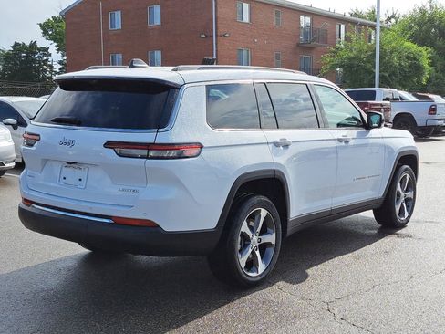 New 2025 Jeep Grand Cherokee L Limited w/ Luxury Tech Group II image 4