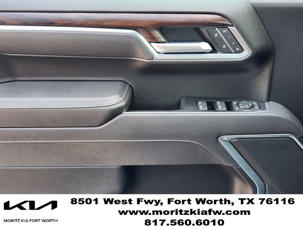 Used 2026 GMC Sierra 1500 SLT RWD image 22
