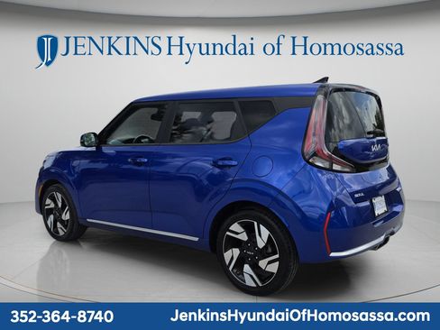 Used 2024 Kia Soul GT-Line FWD image 7