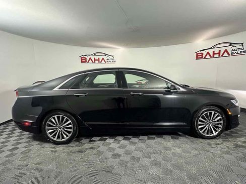 Used 2019 Lincoln MKZ Premiere image 10