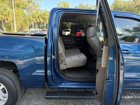 Used 2018 Chevrolet Silverado 1500 LT w/ All Star Edition image 30