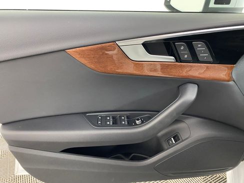 Used 2021 Audi A4 2.0T Premium w/ Convenience Package image 11