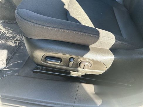 Used 2024 Chevrolet Malibu LT image 14