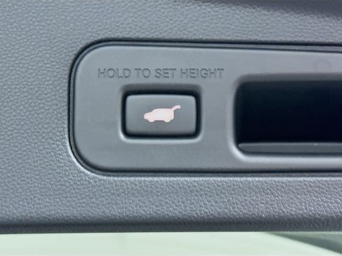 Used 2025 Acura MDX FWD w/ Technology Package image 30