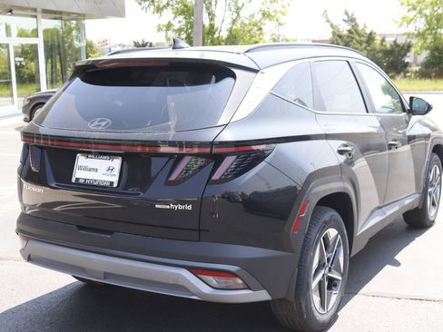 New 2025 Hyundai Tucson SEL image 3