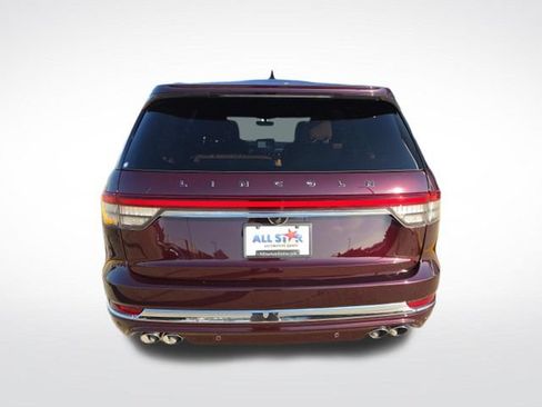 Used 2023 Lincoln Aviator Black Label AWD/4WD image 7
