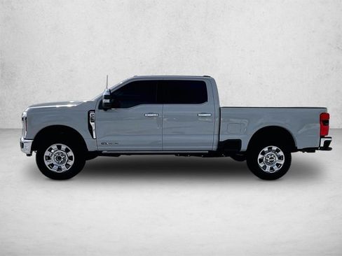Used 2025 Ford F250 Lariat w/ Lariat Ultimate Package AWD/4WD image 6