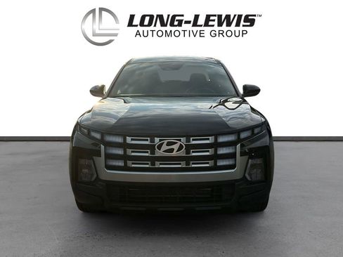 Used 2025 Hyundai Santa Cruz SE image 11