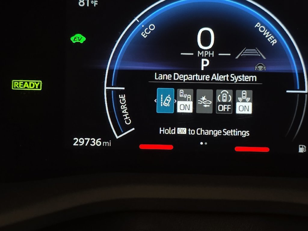 Used 2025 Toyota Camry LE FWD image 17