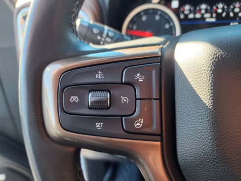 Used 2023 Chevrolet Silverado 2500 High Country image 32