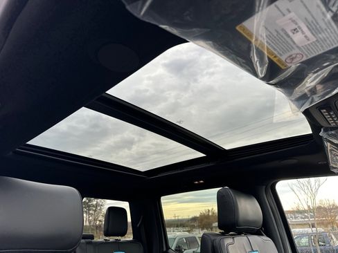 New 2026 Ford F350 Platinum image 15