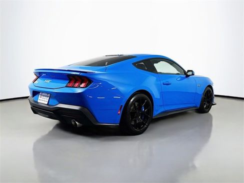 Used 2024 Ford Mustang GT Premium image 8