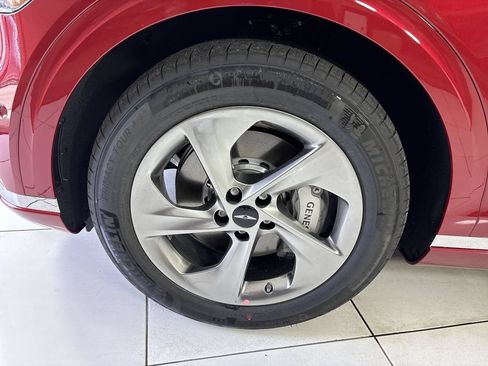 New 2026 Genesis GV70 2.5T Advanced AWD/4WD image 19