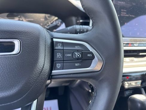 Used 2024 Jeep Compass Limited AWD/4WD image 18