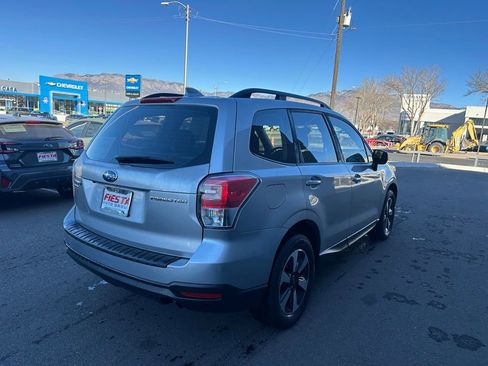 Used 2018 Subaru Forester 2.5i w/ Alloy Wheel Package image 4