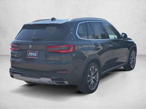 Used 2022 BMW X5 xDrive40i w/ Premium Package image 5