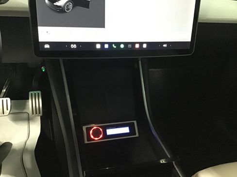 Used 2021 Tesla Model Y Performance AWD/4WD image 18