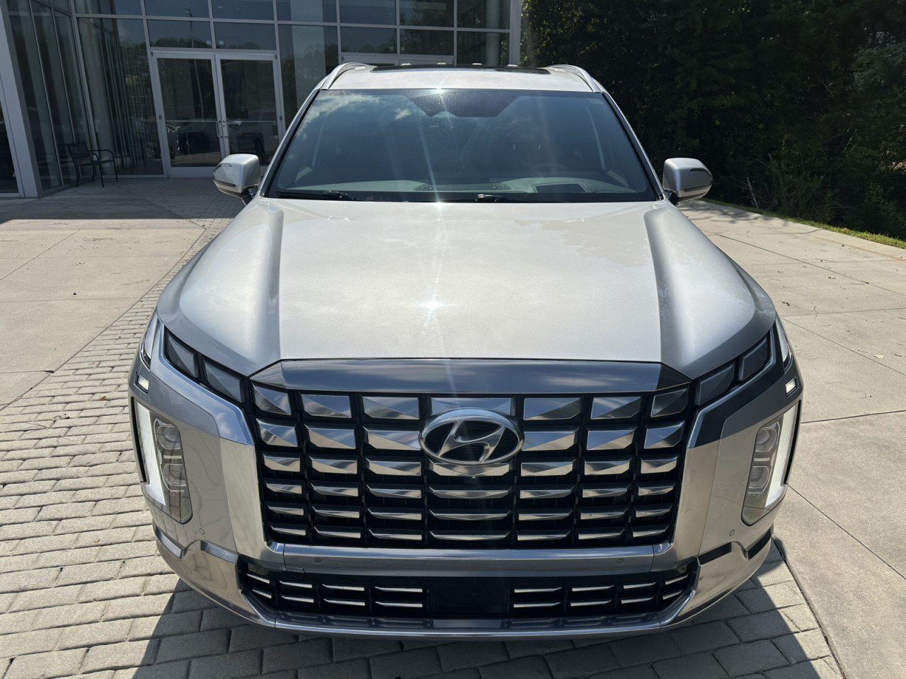 Used 2024 Hyundai Palisade Calligraphy AWD/4WD image 11