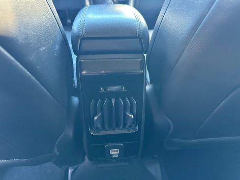 Used 2022 Jeep Compass Latitude image 16