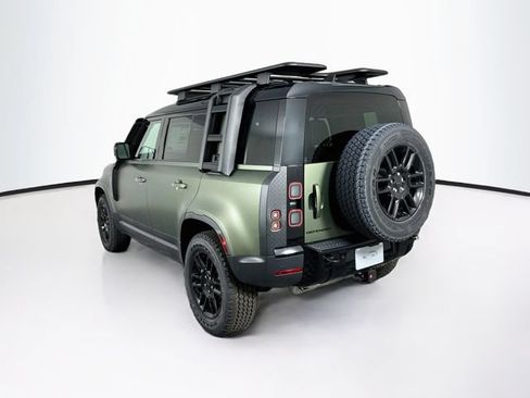 New 2026 Land Rover Defender 110 S AWD/4WD image 7