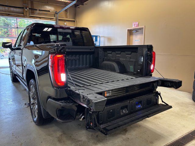 Certified 2024 GMC Sierra 1500 Denali Ultimate AWD/4WD image 26