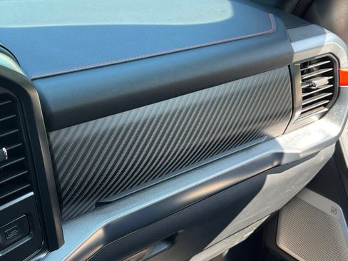 Used 2025 Ford F150 Raptor AWD/4WD image 39