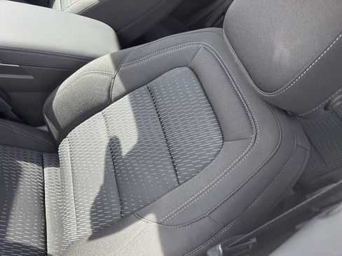 New 2026 Chevrolet Equinox LT w/ Midnight Edition image 3