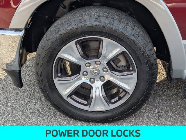 Used 2019 RAM 1500 Laramie AWD/4WD image 11