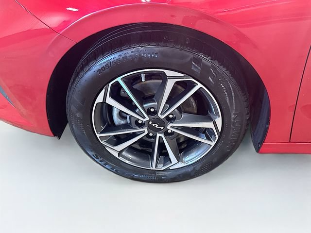 Certified 2022 Kia Forte LXS FWD image 29