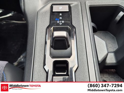 Used 2026 Toyota RAV4 XSE w/ Panoramic Sun Roof Package AWD/4WD image 26