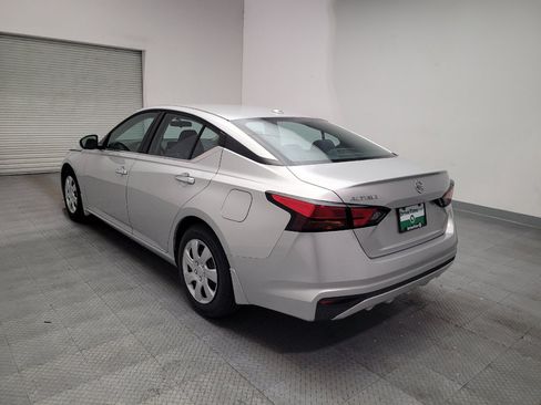Used 2019 Nissan Altima 2.5 S FWD image 5