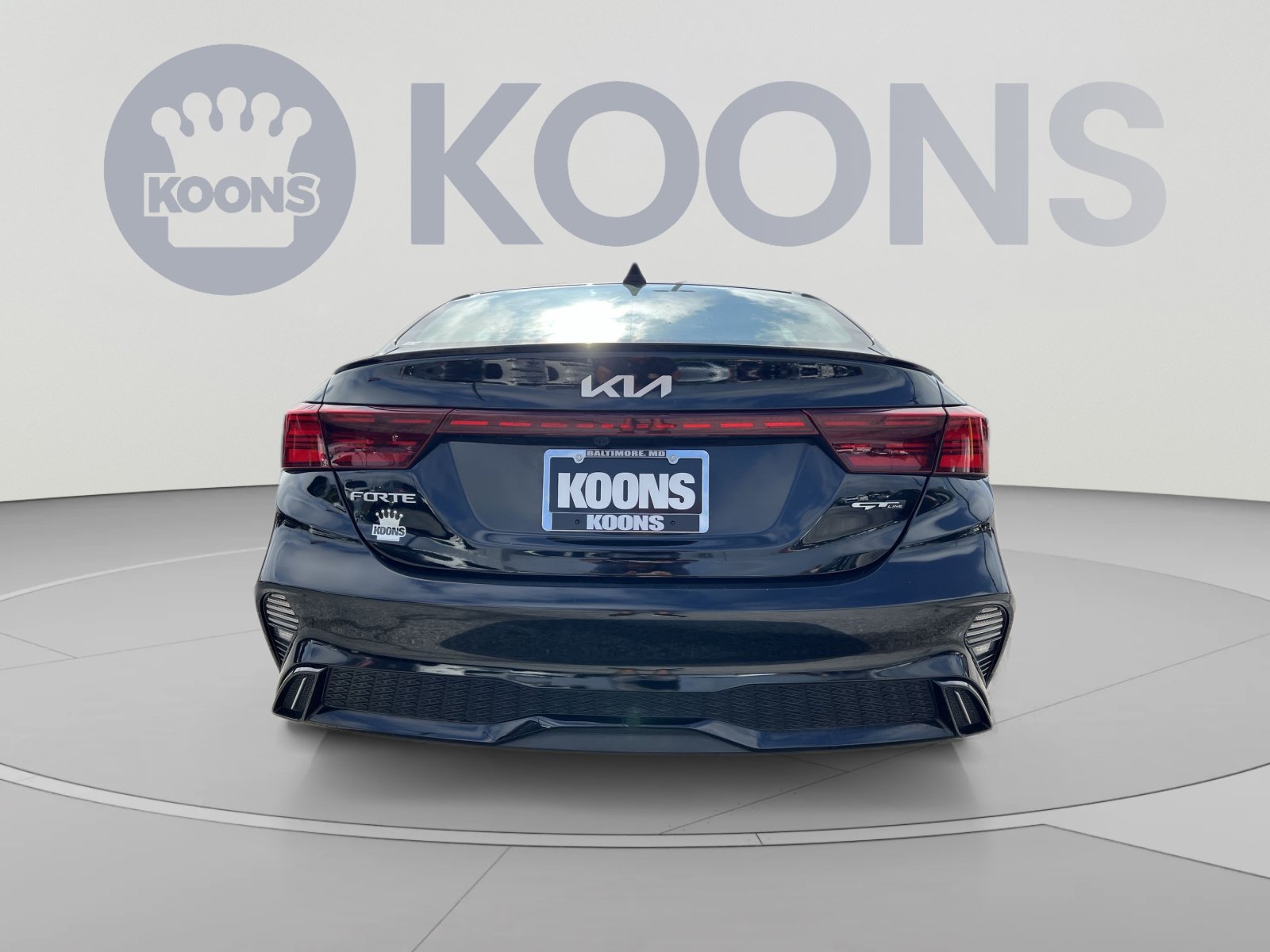 Used 2023 Kia Forte GT-Line w/ GT-Line Technology Package FWD image 5
