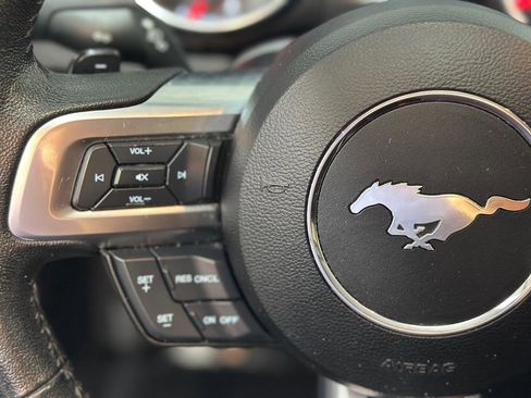 Used 2020 Ford Mustang Coupe image 29