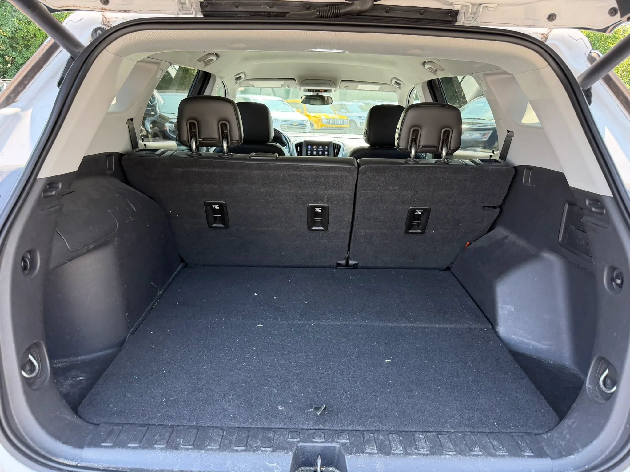 Used 2019 GMC Terrain SLT w/ Preferred Package AWD/4WD image 22