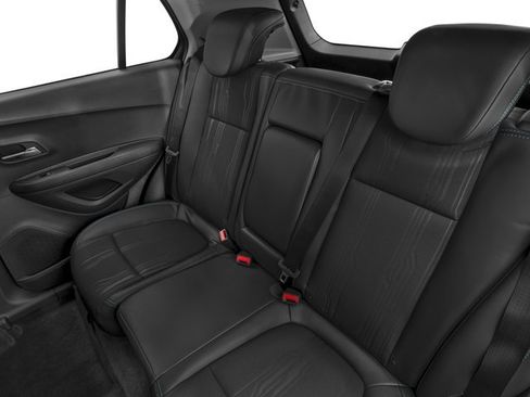 Used 2016 Chevrolet Trax LT image 17