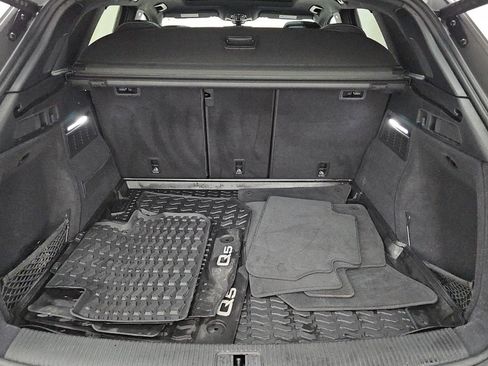 Used 2023 Audi Q5 2.0T Prestige w/ Prestige Package AWD/4WD image 17