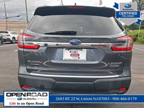 Used 2024 Subaru Ascent Touring AWD/4WD image 4