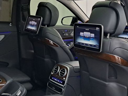 Used 2016 Mercedes-Benz Maybach S 600 image 52