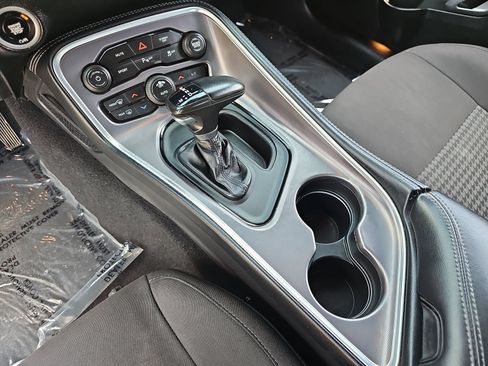 Used 2022 Dodge Challenger GT RWD image 23