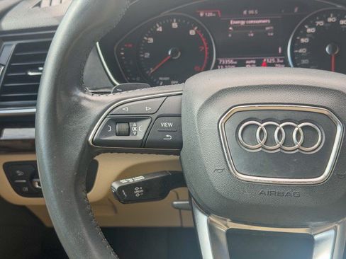 Used 2019 Audi Q5 2.0T Premium w/ Convenience Package AWD/4WD image 9