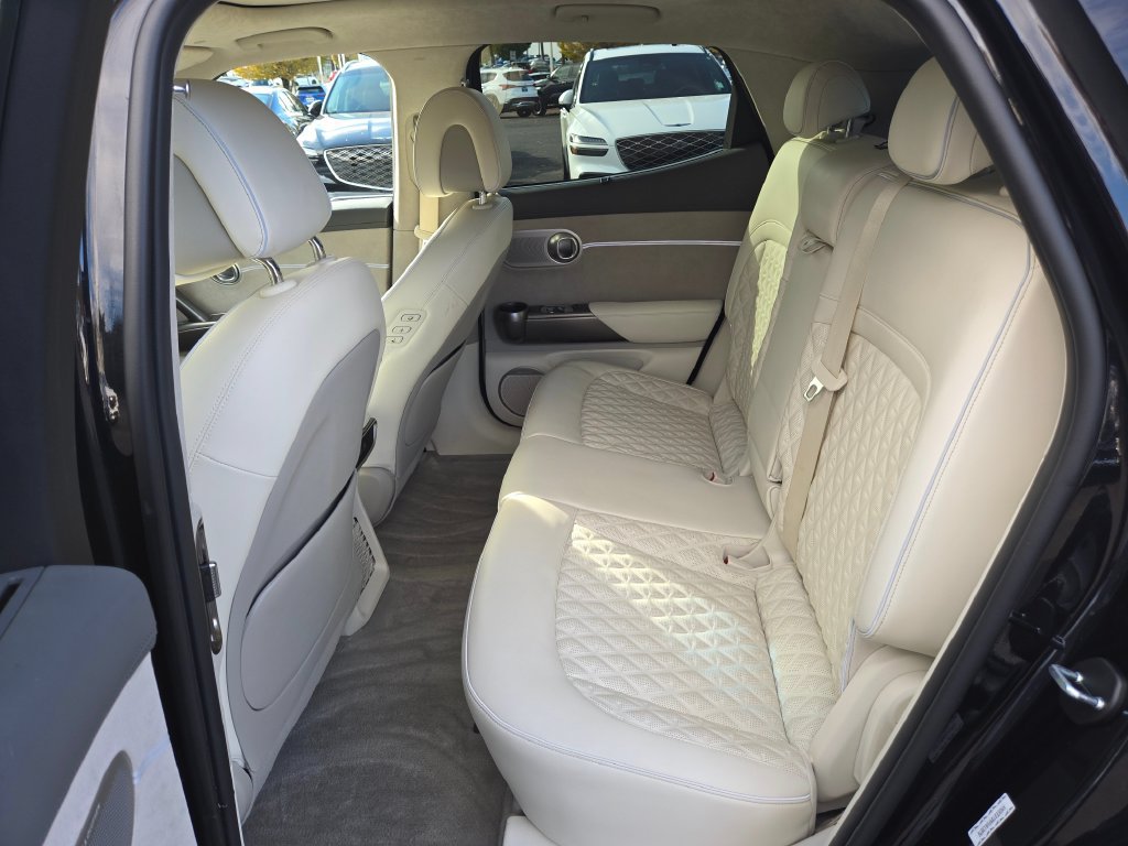 Used 2023 Genesis GV60 Performance AWD/4WD image 17
