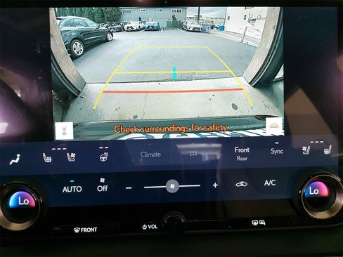 Used 2023 Lexus RX 350 Premium image 25