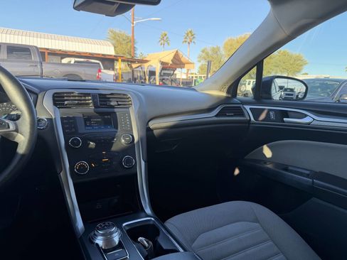 Used 2019 Ford Fusion S image 21