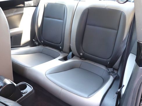 Used 2013 Volkswagen Beetle TDI image 16