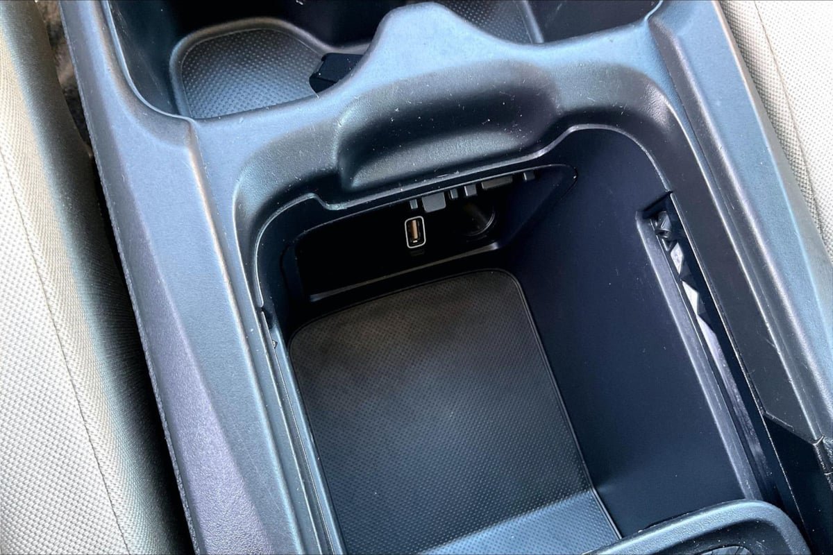 Used 2018 Honda CR-V LX image 24