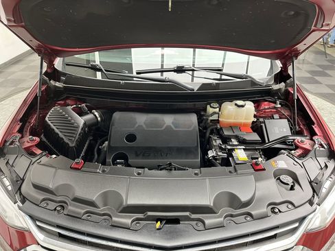 Used 2020 Chevrolet Traverse LT image 28