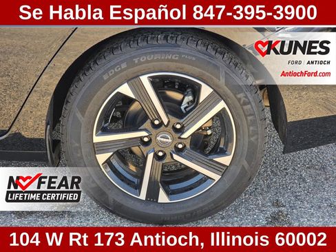 Used 2024 Nissan Sentra SV FWD image 13