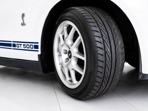 Used 2008 Ford Mustang Shelby GT500 RWD image 28