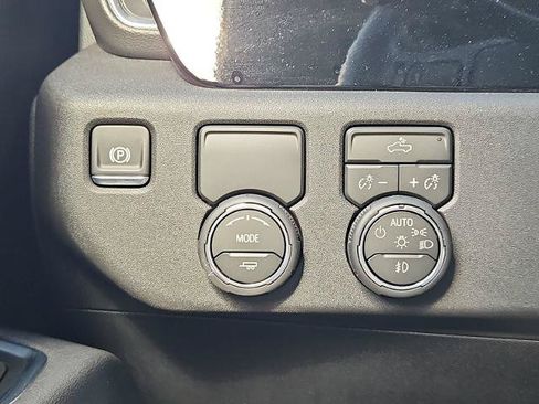 Certified 2026 Chevrolet Silverado 1500 RST RWD image 17